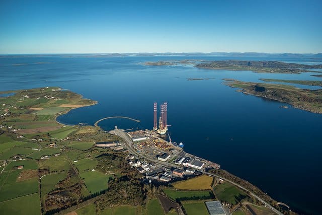 15395328240_dc6089cd95_z