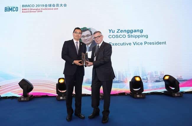 COSCO CHAIR RECEIVES BIMCO PRESIDENT’S AWARD