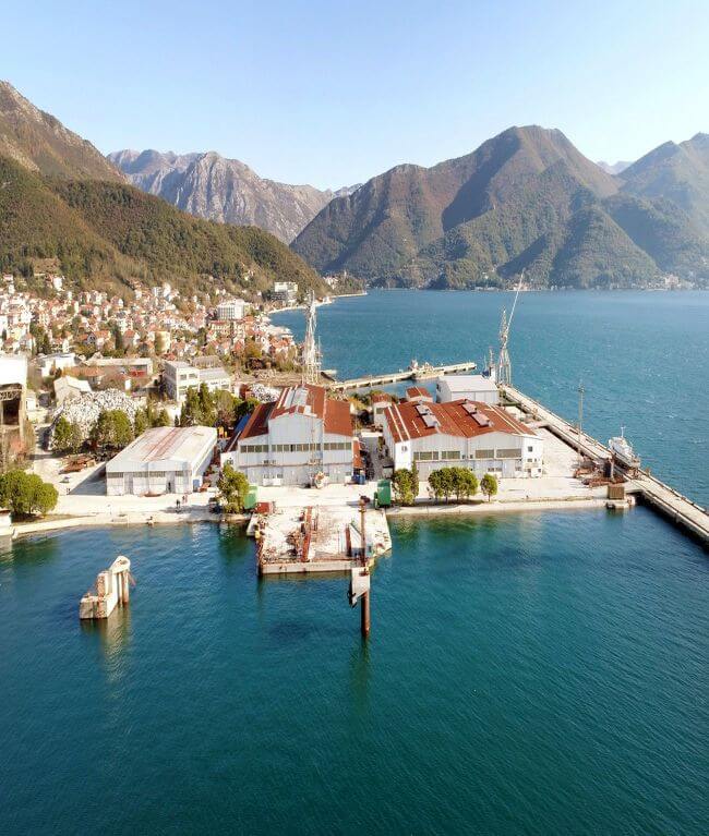 Damen, Adriatic Marinas and the Montenegrin Government sign contract for redevelopment of Bijela shipyard