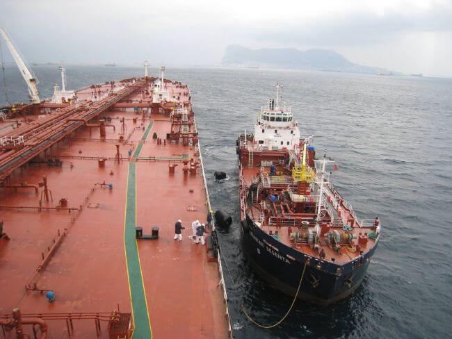 cepsa_primer_suministrador_bunker_gibraltar-1