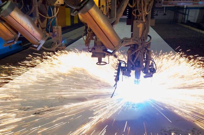 norwegian-bliss-steel-cutting