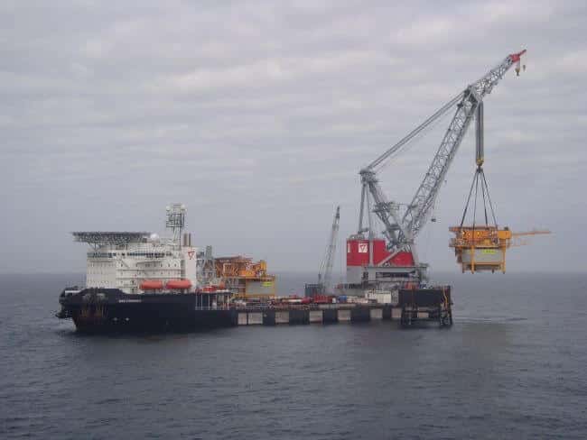 Offshore lifting