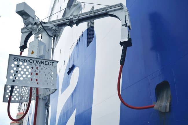 Port of kiel shore connect