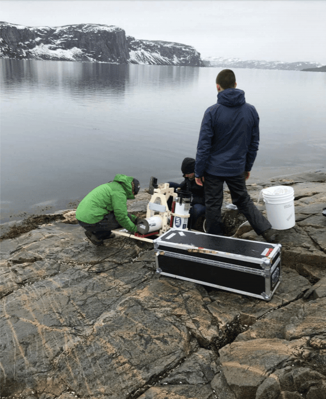Sea Level Variation Study Using GPS and an Ice Profiling Sonar in the Disko Bay Region of Western Greenland