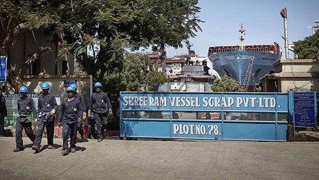 alang-india-maersk-shipwrecking