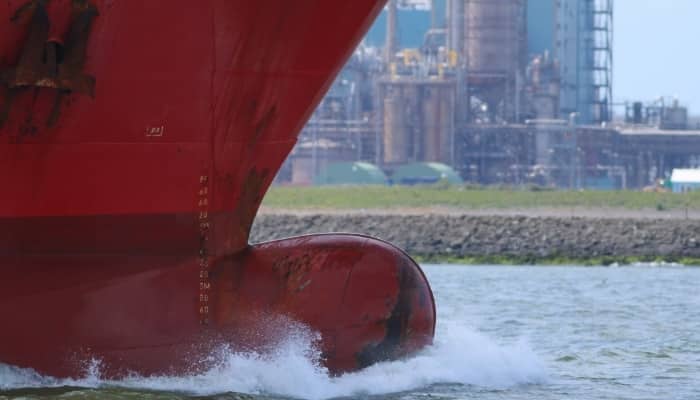 bulbous bow