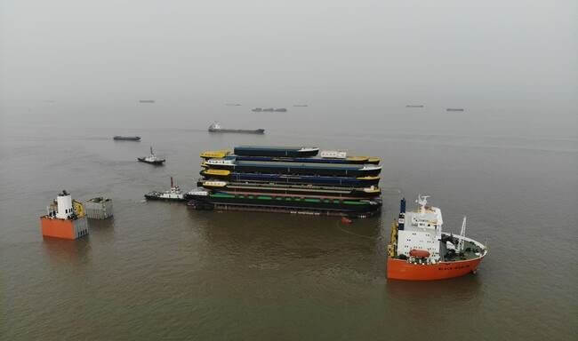 Concordia Damen ships 18 hulls from Shanghai to Rotterdam