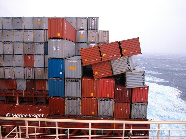 container lashing failure