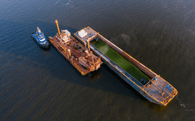 dredging ship river 