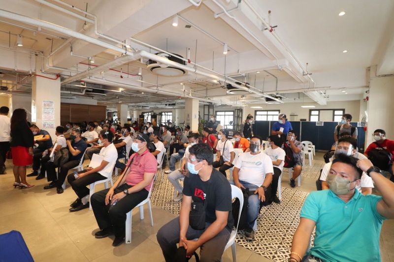 filipino seafarers vaccination on DOTS