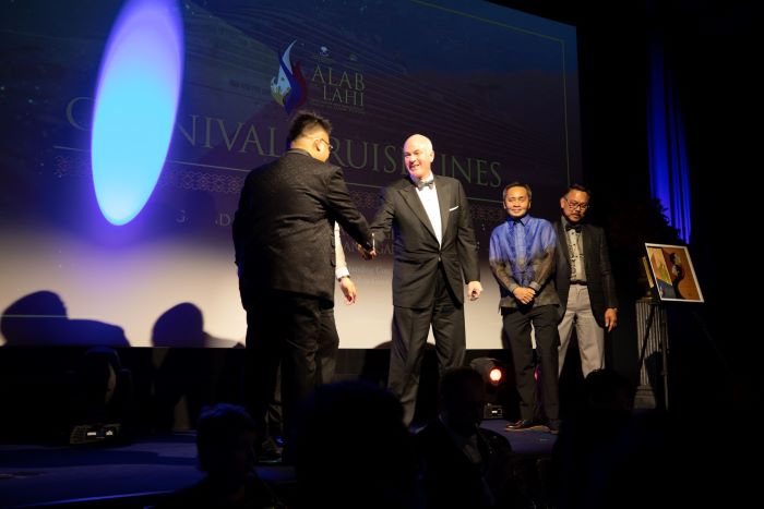 Carnival Cruise Line