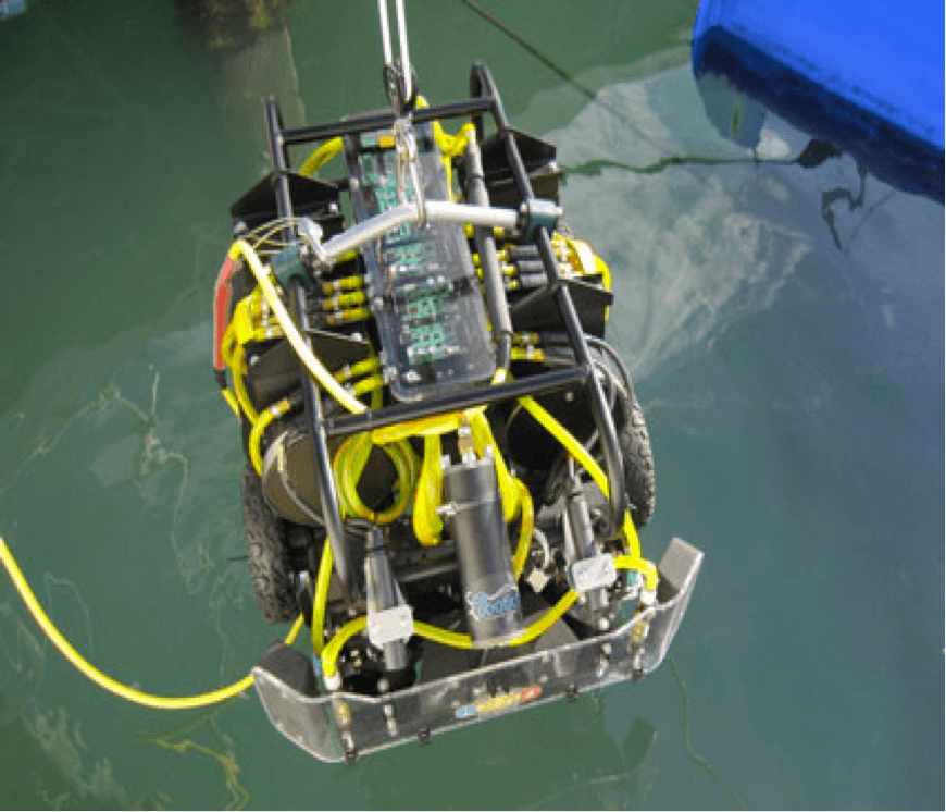 Hull Cleaning Robot