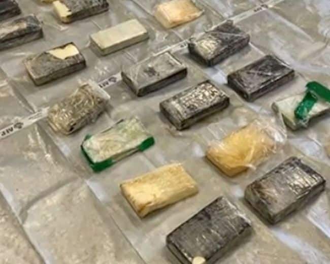 seafarers busted with drugs in australia